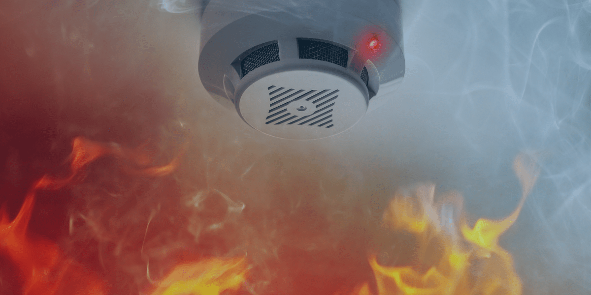 detector de fumaça e chamas de fogo